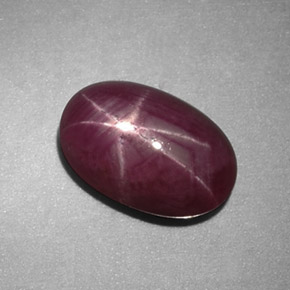 1,62 ctw natürlicher roter Stern-Rubin, Oval Schliff, Lichtundurchlässig