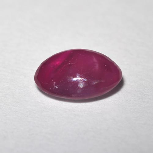 0,64 ctw natürlicher roter Stern-Rubin, Oval Schliff, Lichtdurchlässig