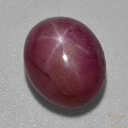 5.24ct Natürlicher rötlich-lila Sternrubin, Oval, Lichtundurchlässig