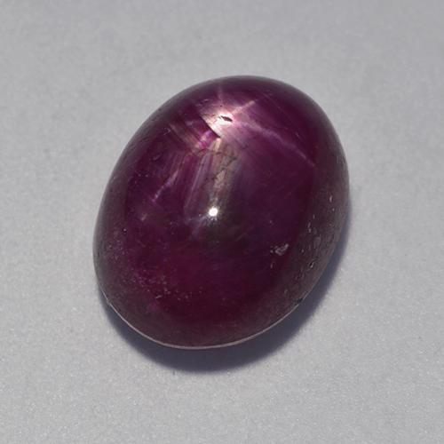 8,32 ctw natürlicher purpurfarbener Stern-Rubin, Oval Schliff, Lichtundurchlässig