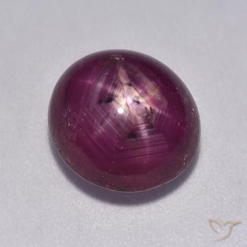 5.43ct Natürlicher Mittel-Dunkelviolett Sternrubin, Oval, Lichtdurchlässig
