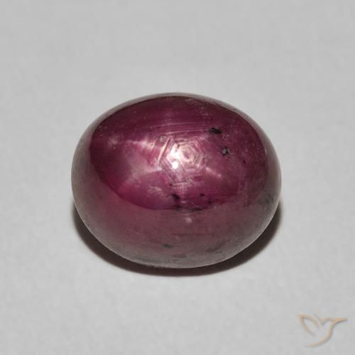 5.56ct Natürlicher rötlich-lila Sternrubin, Oval, Lichtundurchlässig