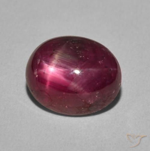 9,17 ctw natürlicher Mittelrot Sternrubin, Oval, Lichtundurchlässig