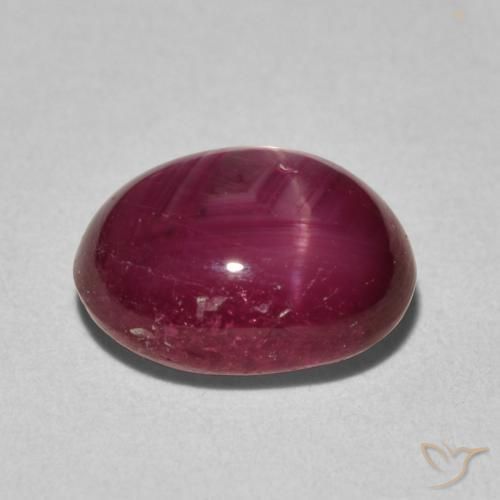 9,17 ctw natürlicher Tiefes Weinrot Sternrubin, Oval, Lichtundurchlässig
