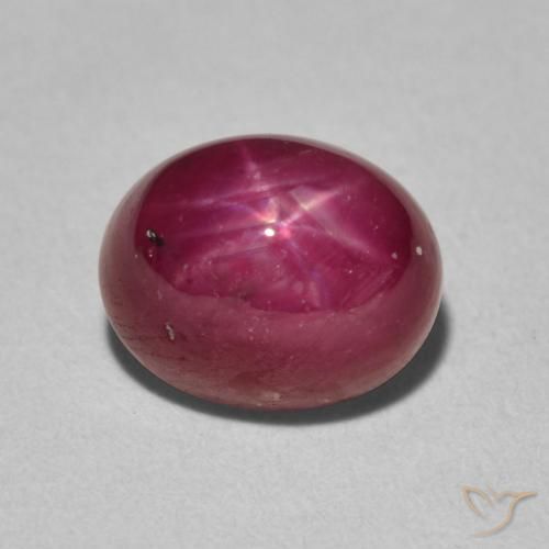 4.69ct Natürlicher tiefrot Sternrubin, Oval, Lichtundurchlässig