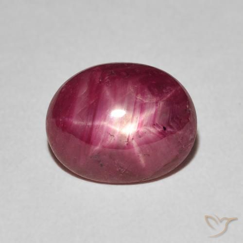 3.60ct Natürlicher tiefrot Sternrubin, Oval, Lichtundurchlässig