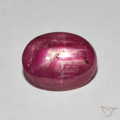3.16ct Natürlicher Mittelrot Sternrubin, Oval, Lichtundurchlässig