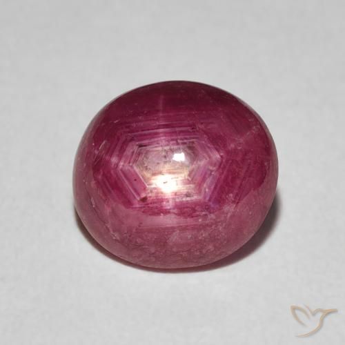 3.31ct Natürlicher Mittelrot Sternrubin, Oval, Lichtundurchlässig