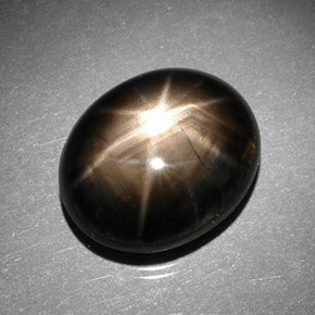 11,43 ctw natürlicher schwarzer Stern-Saphir, Oval Schliff, Lichtundurchlässig
