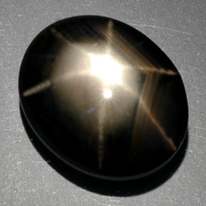 9,39 ctw natürlicher schwarzer Stern-Saphir, Oval Schliff, Lichtundurchlässig
