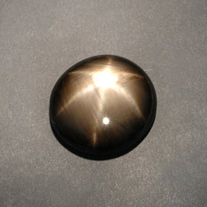 12,04 ctw natürlicher schwarzer Stern-Saphir, Oval Schliff, Lichtundurchlässig