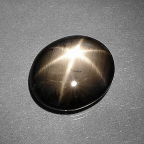 9,26 ctw natürlicher schwarzer Stern-Saphir, Oval Schliff, Lichtundurchlässig