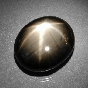 17,16 ctw natürlicher schwarzer Stern-Saphir, Oval Schliff, Lichtundurchlässig