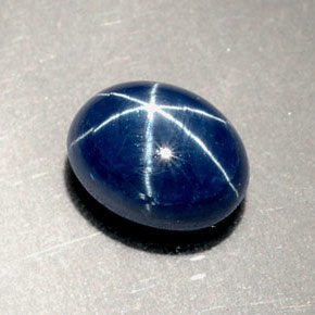 2,86 ctw natürlicher blauer Stern-Saphir, Oval Schliff, Lichtundurchlässig