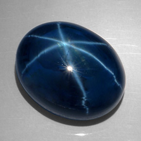 62,28 ctw natürlicher blauer Stern-Saphir, Oval Schliff, Lichtundurchlässig