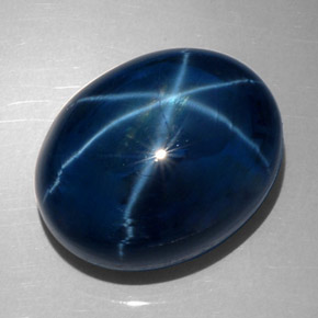 62,28 ctw natürlicher blauer Stern-Saphir, Oval Schliff, Lichtundurchlässig