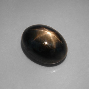 12,08 ctw natürlicher schwarzer Stern-Saphir, Oval Schliff, Lichtundurchlässig