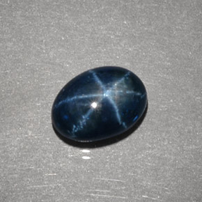 2,31 ctw natürlicher blauer Stern-Saphir, Oval Schliff, Lichtundurchlässig