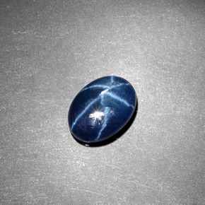 1,35 ctw natürlicher blauer Stern-Saphir, Oval Schliff, Lichtundurchlässig