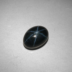 2,44 ctw natürlicher blauer Stern-Saphir, Oval Schliff, Lichtundurchlässig