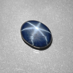 2,12 ctw natürlicher blauer Stern-Saphir, Oval Schliff, Lichtundurchlässig