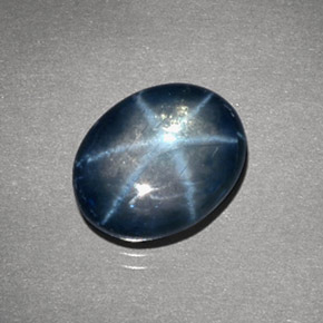 4,24 ctw natürlicher blauer Stern-Saphir, Oval Schliff, Lichtundurchlässig