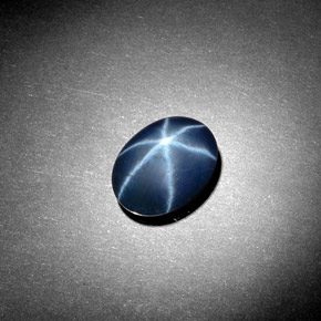 2,91 ctw natürlicher blauer Stern-Saphir, Oval Schliff, Lichtundurchlässig
