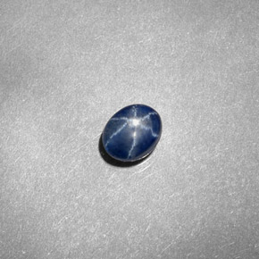 0,67 ctw natürlicher blauer Stern-Saphir, Transparent, Transparent / Lichtdurchlässig