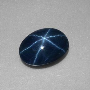 1,85 ctw natürlicher blauer Stern-Saphir, Oval Schliff, Lichtdurchlässig
