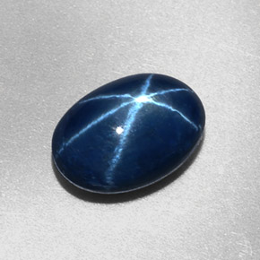 2,27 ctw natürlicher blauer Stern-Saphir, Oval Schliff, Lichtundurchlässig