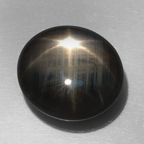 32,76 ctw natürlicher schwarzer Stern-Saphir, Oval Schliff, Lichtundurchlässig