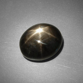 5,75 ctw natürlicher schwarzer Stern-Saphir, Oval Schliff, Lichtundurchlässig