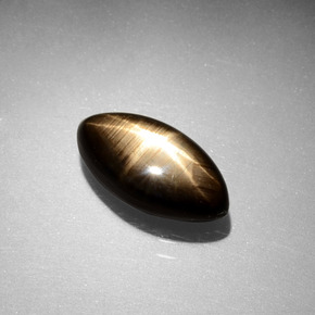 3,55 ctw natürlicher schwarzer Stern-Saphir, Marquise, Lichtundurchlässig