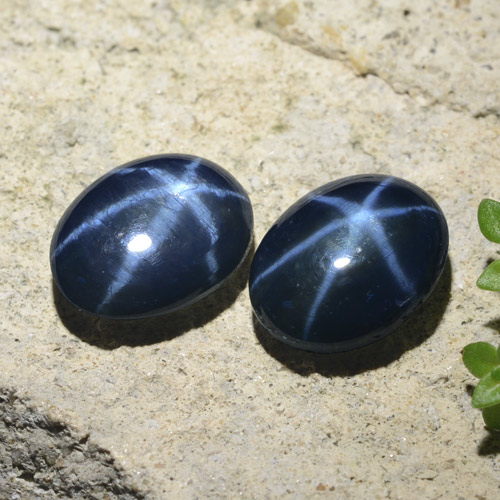 5,07 ct natürliche blauer Stern-Saphir-Edelsteine, Oval Schliff, Lichtundurchlässig
