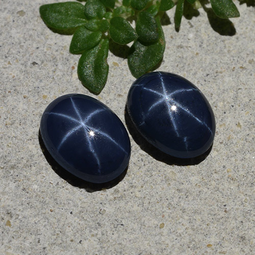 2,20 ct natürliche blauer Stern-Saphir-Edelsteine, Oval Schliff, Lichtundurchlässig
