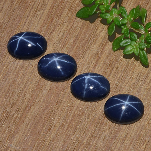 4,22 ct natürliche blauer Stern-Saphir-Edelsteine, Oval Schliff, Lichtundurchlässig
