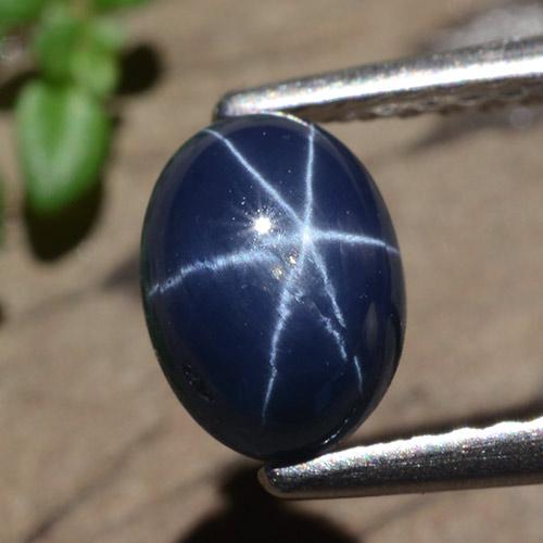 1,58 ctw natürlicher blauer Stern-Saphir, Oval Schliff, Lichtundurchlässig
