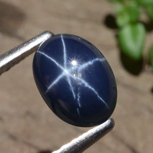 1,58 ctw natürlicher blauer Stern-Saphir, Oval Schliff, Lichtundurchlässig