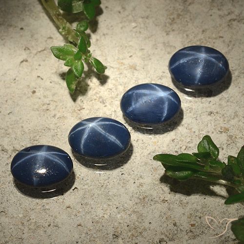 2.89ctw Natürlicher tiefblau Sternsaphir, Oval, Lichtundurchlässig
