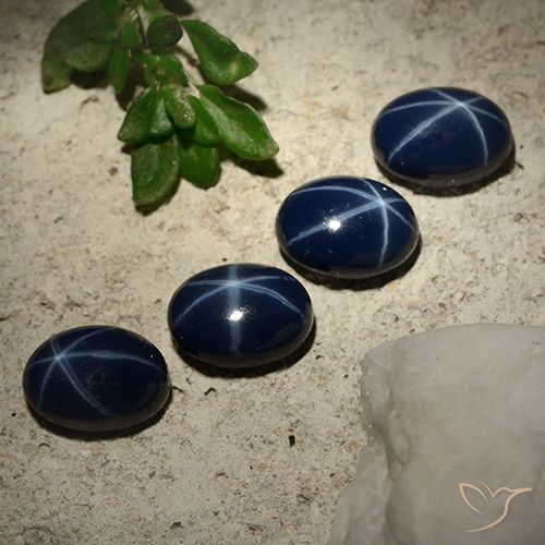 5.36ctw Natürlicher tiefblau Sternsaphir, Oval, Lichtundurchlässig
