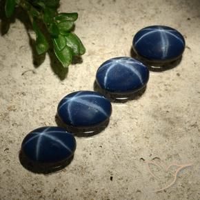 3.37 ct natürliche Tiefes Marineblau Sternsaphir-Edelsteine, Oval, Lichtundurchlässig