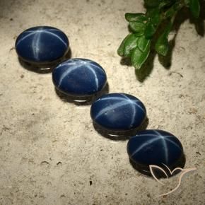 3.37 ct natürliche Tiefes Marineblau Sternsaphir-Edelsteine, Oval, Lichtundurchlässig
