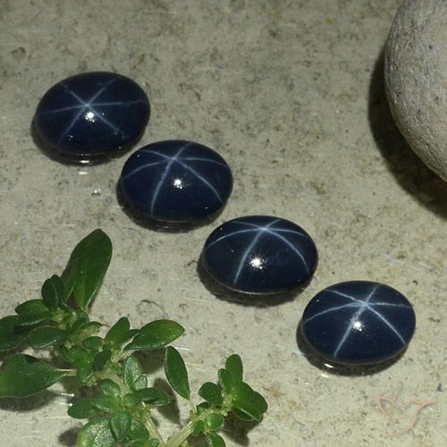 3.36ctw Natürlicher tiefblau Sternsaphir, Oval, Lichtundurchlässig