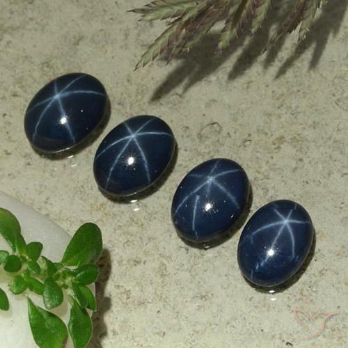 4.43 ct natürliche dunkelblau Sternsaphir-Edelsteine, Oval, Lichtundurchlässig