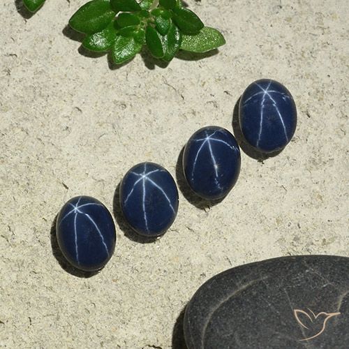 3.86ctw Natürlicher tiefblau Sternsaphir, Oval, Lichtundurchlässig