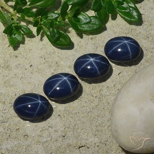 4.95ctw Natürlicher tiefblau Sternsaphir, Oval, Lichtundurchlässig