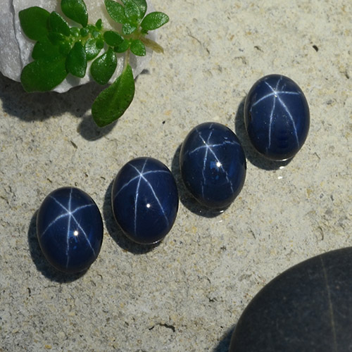 5,06 ct natürliche blauer Stern-Saphir-Edelsteine, Oval Schliff, Lichtundurchlässig