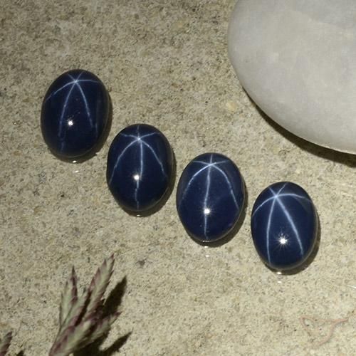 3.82ctw Natürlicher tiefblau Sternsaphir, Oval, Lichtundurchlässig
