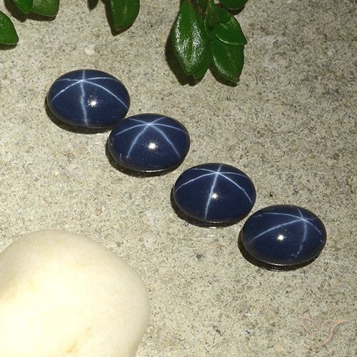 3.91ctw Natürlicher tiefblau Sternsaphir, Oval, Lichtundurchlässig