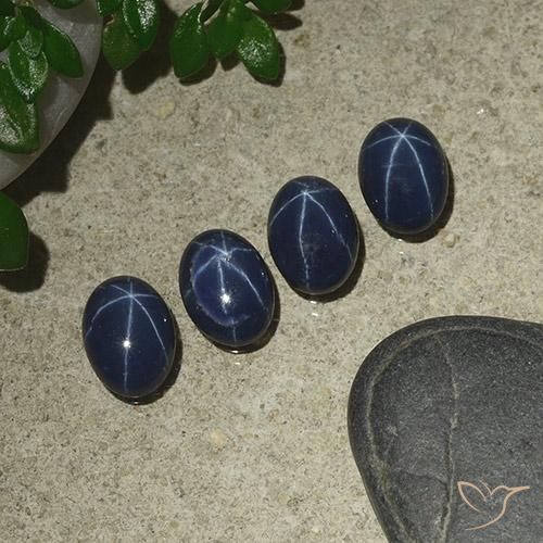 3.81 ct natürliche dunkelblau Sternsaphir-Edelsteine, Oval, Lichtundurchlässig
